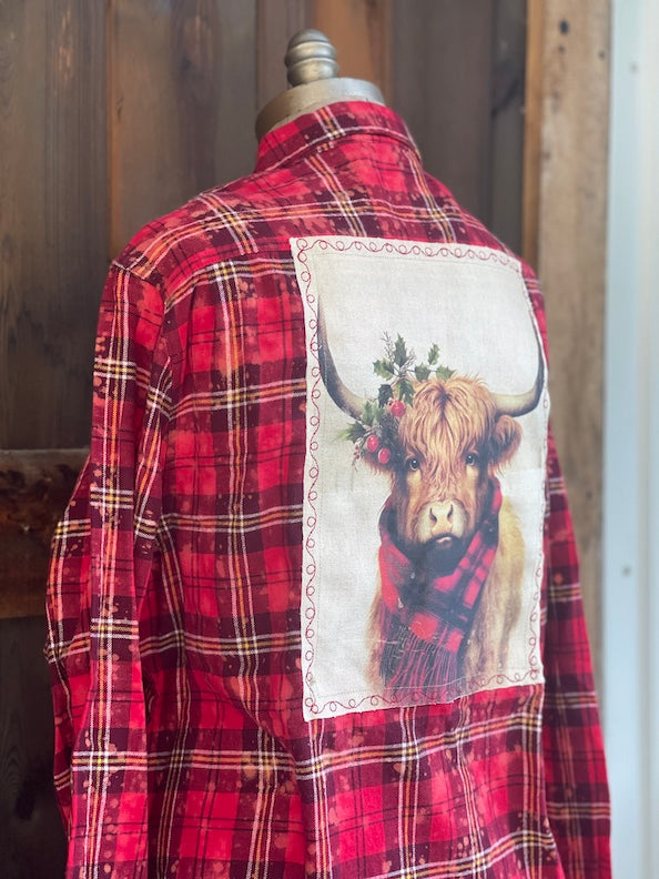 Henry The Highland Cow Under The Mistletoe Edition