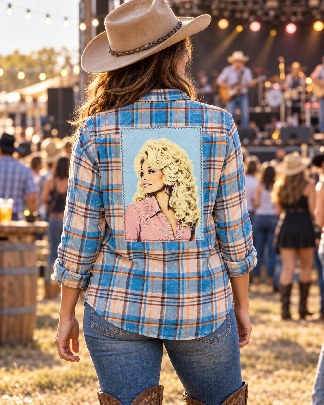 BLONDE AMBITION Dolly Art Flannel
