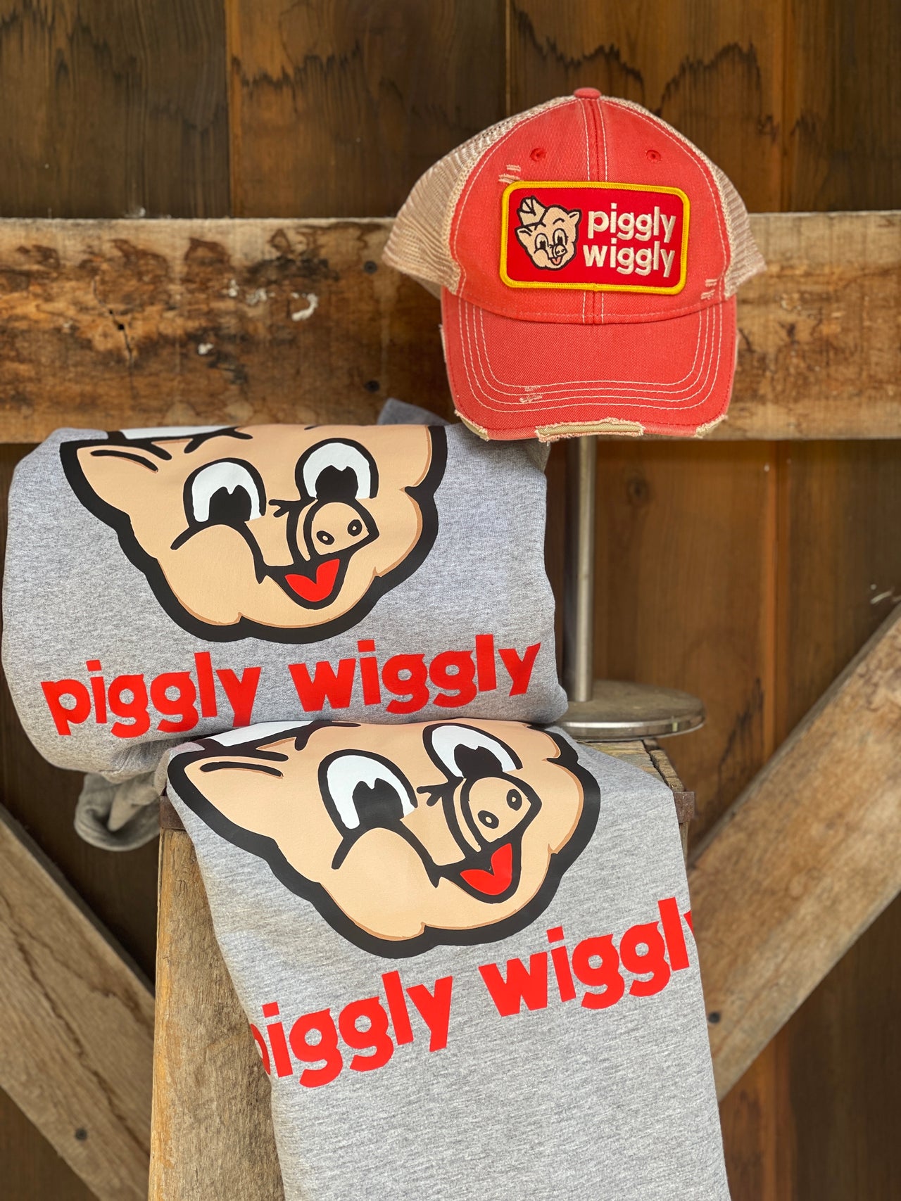 Piggly Retro Tee