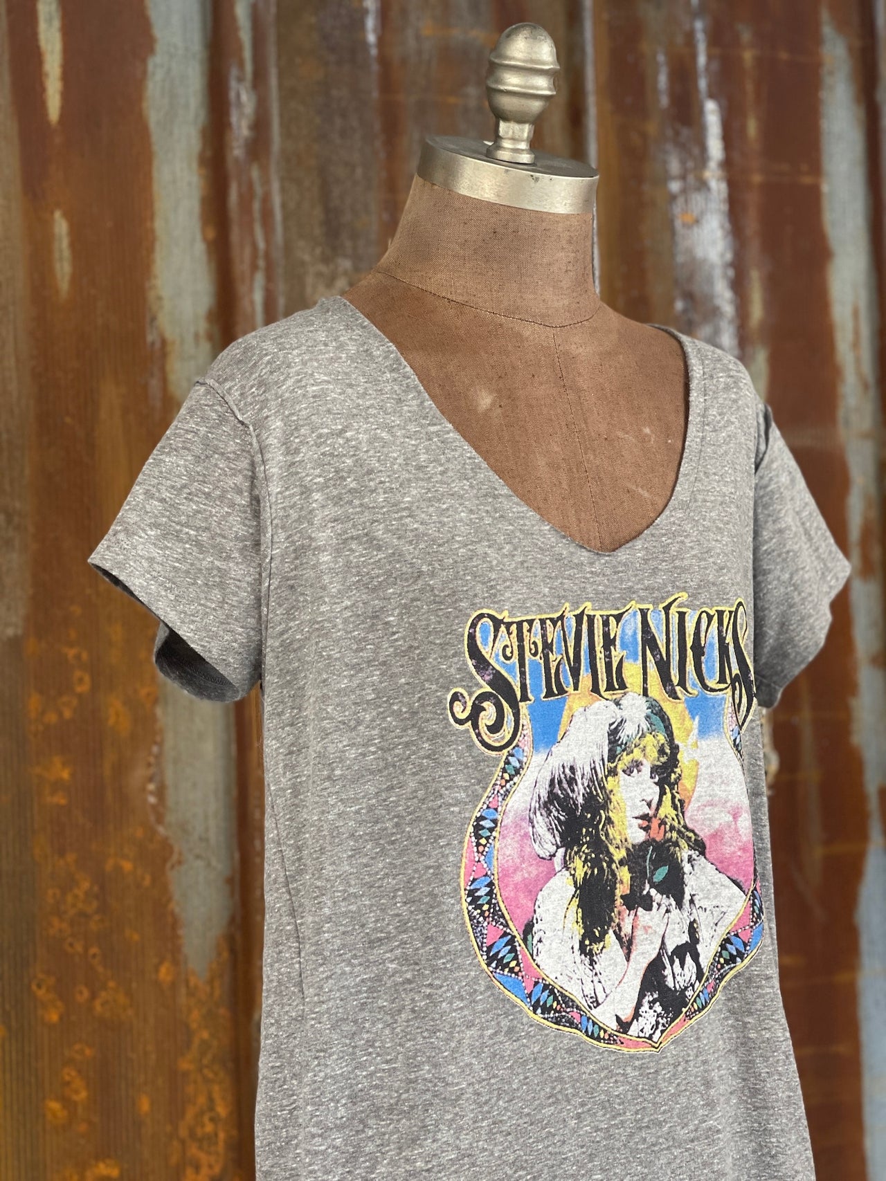 Queen of the Gypsies V-neck tee – Angry Minnow Vintage LLC