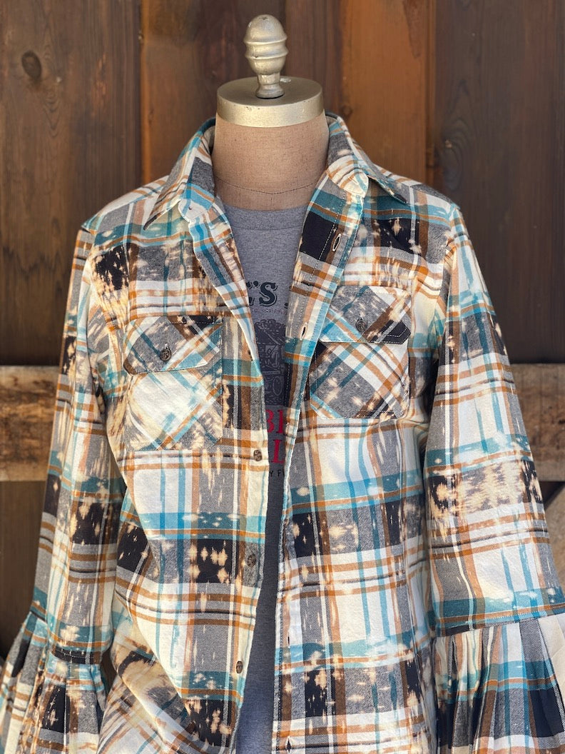 QUEEN FOR THE DAY Flared Sleeve Flannel Size Large ONLY