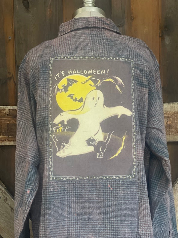 BOO! Ghost Art Flannel- Distressed Grey Plaid