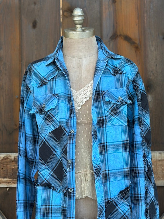 LAKE LIFE Signature Flannel Angry Minnow