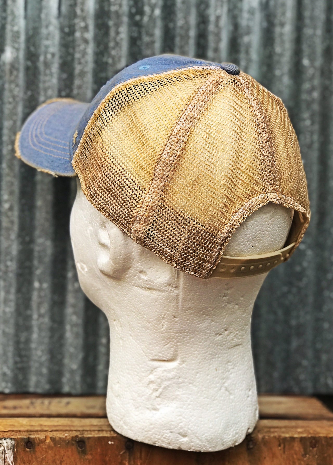 Best Fishing Hat Distressed Washed baby Blue